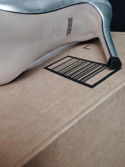 Ted Baker Women's Ryal Bow Court Pump silver size 8 to 8.5 - Thumbnail 5