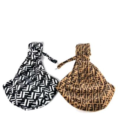 one pet shoulder carrier - Thumbnail 2