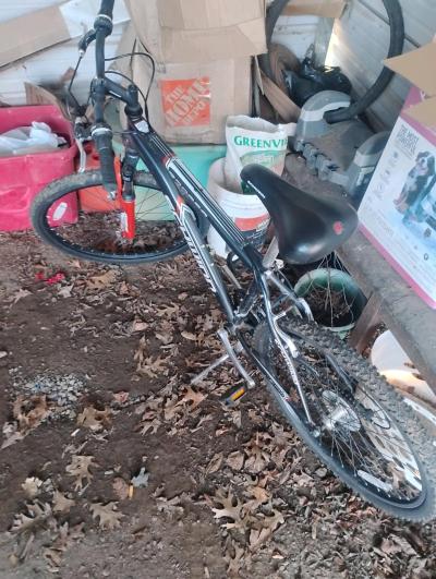 Schwinn 26 inche ranger mountain bike - Thumbnail 2