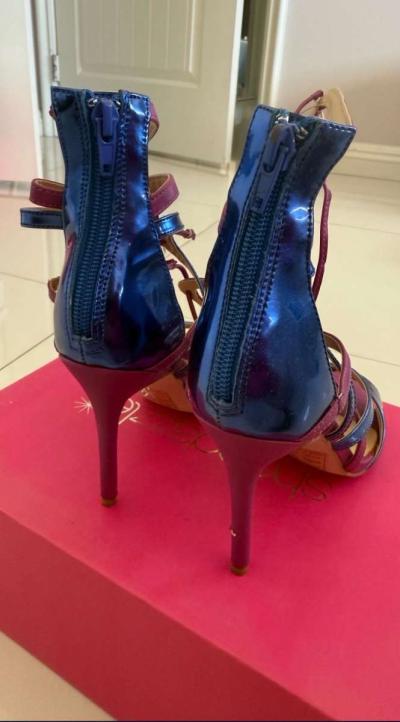 ShoeDazzle Metallic Blue  Fuchsia Strappy Heels Size 65  Wor - Thumbnail 4