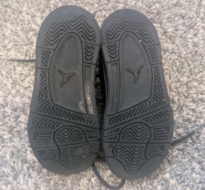 11c black Jordans - Thumbnail 6