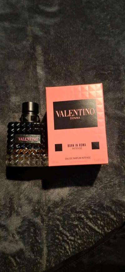 Valentino Donna Born In Roma Intense 100ML - Thumbnail 6