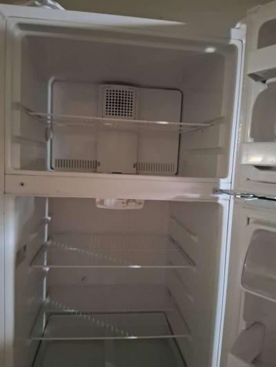 a REFRIDGATOR - Lubbock, Texas