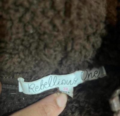 womens brown furry Zipup jacket - Thumbnail 2