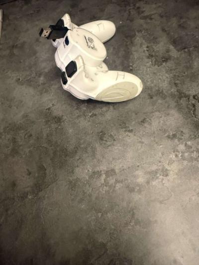 controller - Thumbnail 4