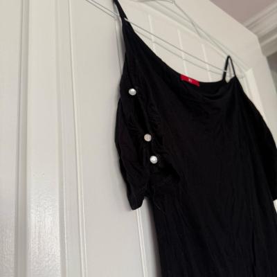 Black ColdShoulder Button Detail Top  Size Small - Thumbnail 3