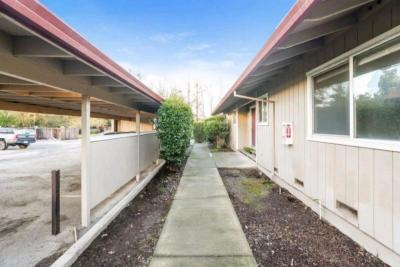 Cozy And Gorgeous Apartment - Thumbnail 6