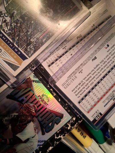 6 signed sports card collection and bobble heads - Thumbnail 2