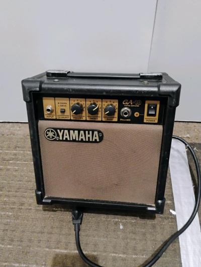 DeL Rose Electric guitar with Yamaha app - Thumbnail 2