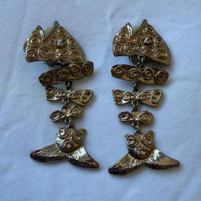 Vintage 1980s Gold Tone Sculptural Statement Earrings  Bold - Thumbnail 6