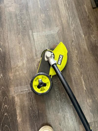 Ryobi 40b expand it edger - Thumbnail 3