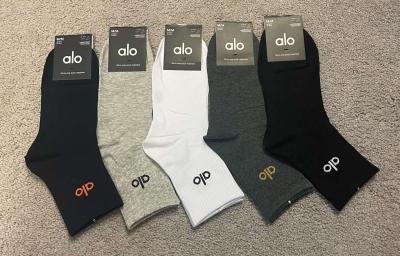 ALO Yoga Half Crew Socks unisex Medium - Thumbnail 2