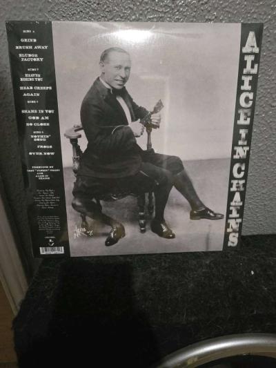 Alice In Chains SelfTitled Vinyl LP Colored Vinyl LP - Thumbnail 4