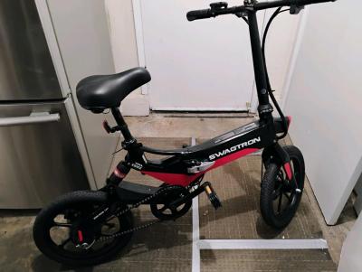 swagtron electric bike - Thumbnail 3