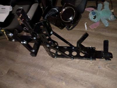 tow hitch mounted dirt bike carrier - Thumbnail 3