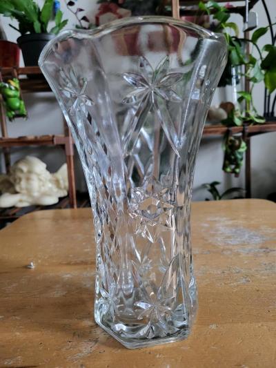 Glass Vase - Thumbnail 4