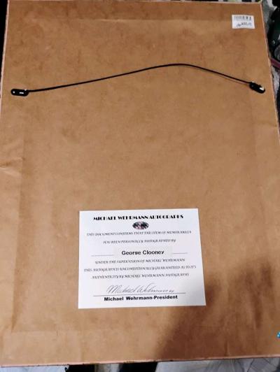 George Clooney autographed photo with authenticity - Thumbnail 2