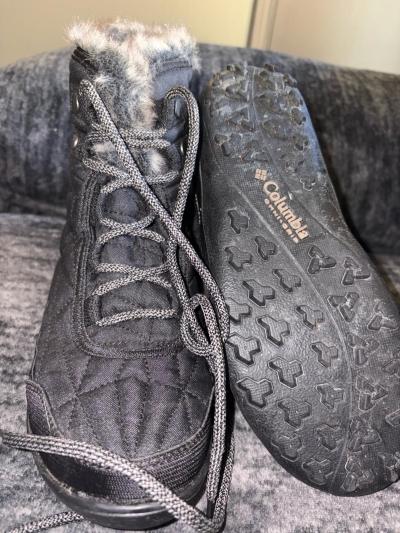 snow boots for family of 5 - Thumbnail 5