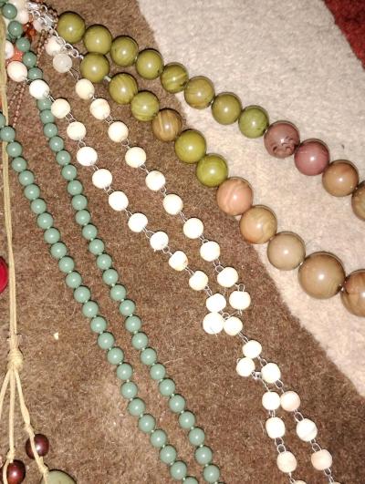 lot of jewlery - Thumbnail 3