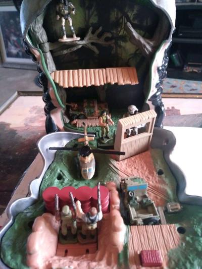 predator micro machines vintage playset - Thumbnail 4