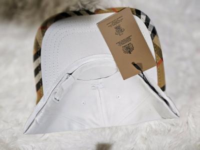 BURBERRY HAT - Thumbnail 2