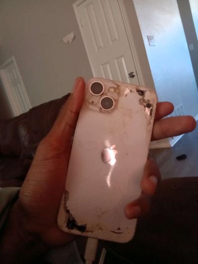 iphone 13 - Thumbnail 2