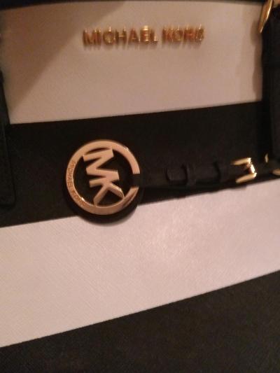 purse brand new from store - Thumbnail 4