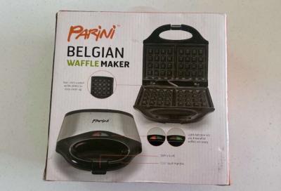 NEW Parini Belgian Waffle Maker  Crispy Fluffy Waffles - Thumbnail 2