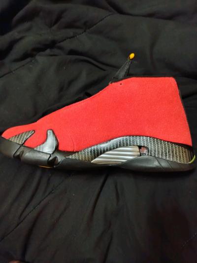 Air Jordan Ferrari 14s - Thumbnail 2