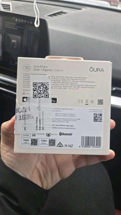 Oura Ring 4 Silver Size 10 New - Thumbnail 2