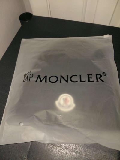 Black Beanie - Thumbnail 5