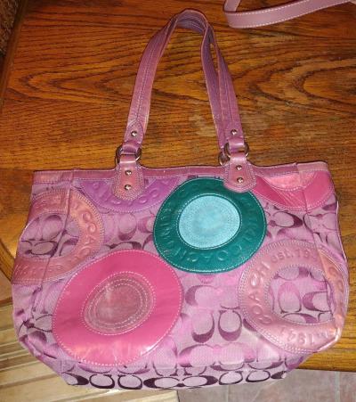 Alright COACHE LOVERS Here is that all PINK vintage trio - Corning, Arkansas