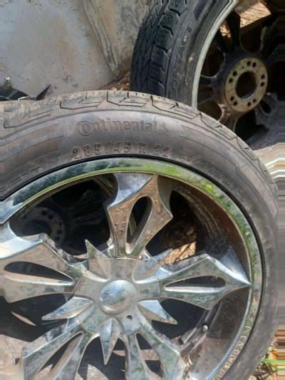 Truck Tires and Rims - Thumbnail 1