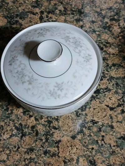 Camelot China Carousel 1315 is a twentyfourpi2307 Camelot Ca - Thumbnail 3