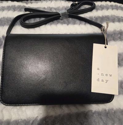 Cute Shoulder Purse New - Inglewood, California