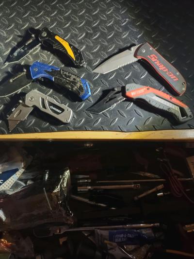 pocket knife New and used - Thumbnail 2