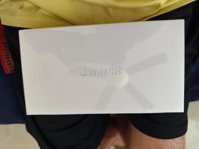 Apple Watch Ultra 4 44mm brand new In box - Thumbnail 2