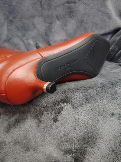 KennethCole Merle Kitten Heel Boots Rio Red Leather size 65 - Thumbnail 6