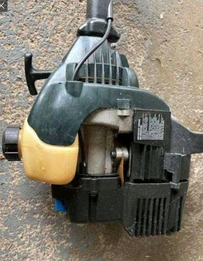 Bolens BL100 Line Trimmer  Lightweight Power for Everyday - Thumbnail 4