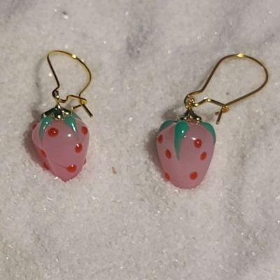 Pink Strawberry Murano Glass Earrings - Thumbnail 2