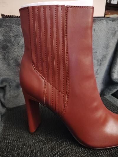 BCBGeneration Women's Kalia Fashion Boot, Burgundy,9.5 - Thumbnail 4