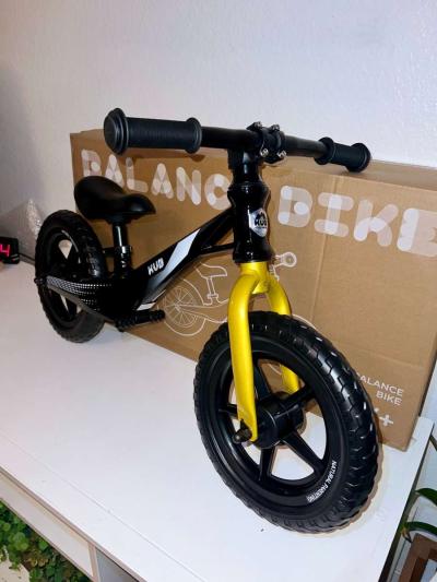 kub Blance bike for kids NEW IN SEALED BOX