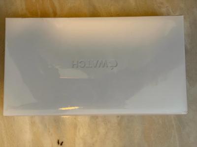 Apple Watch Ultra 4 44mm brand new In box - Thumbnail 5