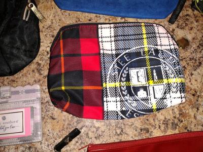 11 Makeup Bags - Thumbnail 4