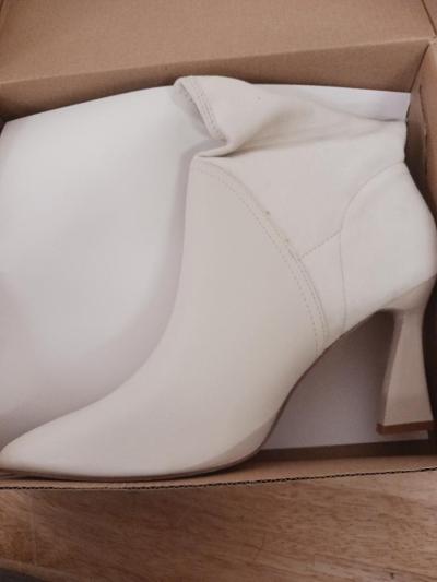 Coutgo Pointed Toe High Heel Ankle Boots size 9 1/2 - Thumbnail 2