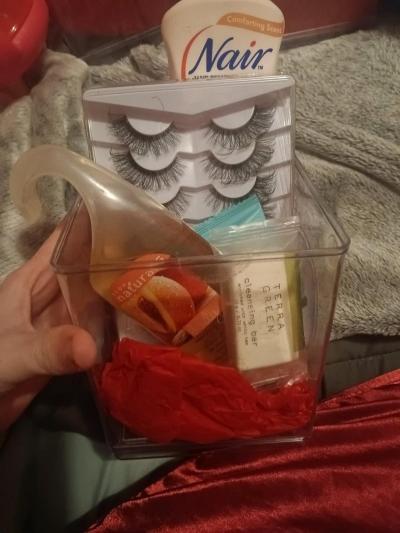 womens beauty basket - Thumbnail 1