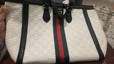 Designer Style White Tote Bag  New Condition - Thumbnail 4