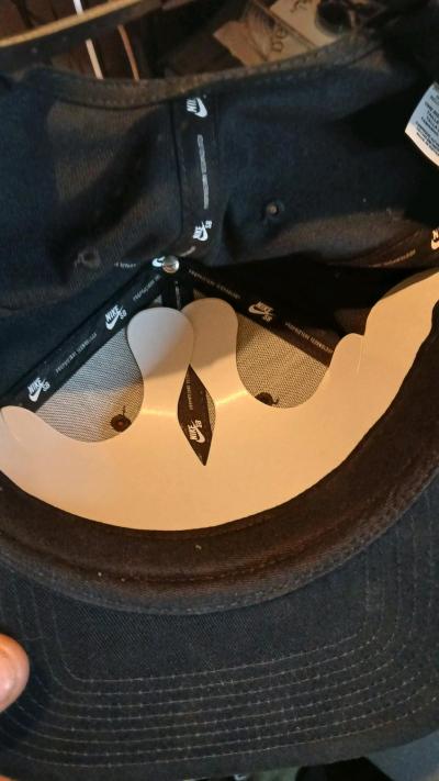 nike sb new unworn cannibis design mens cap - Thumbnail 3