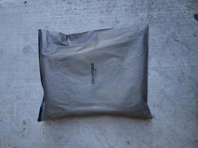 essential sweatpants