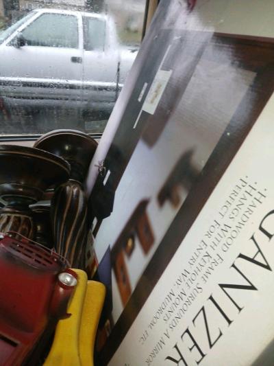 family organization with mirror - Thumbnail 5